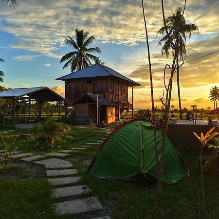 Sunset Homestay By Harry & Mimin Telaga Bagian luar foto
