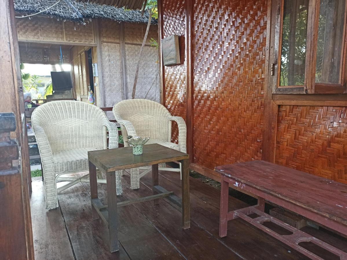 Sunset Homestay By Harry & Mimin Telaga Bagian luar foto