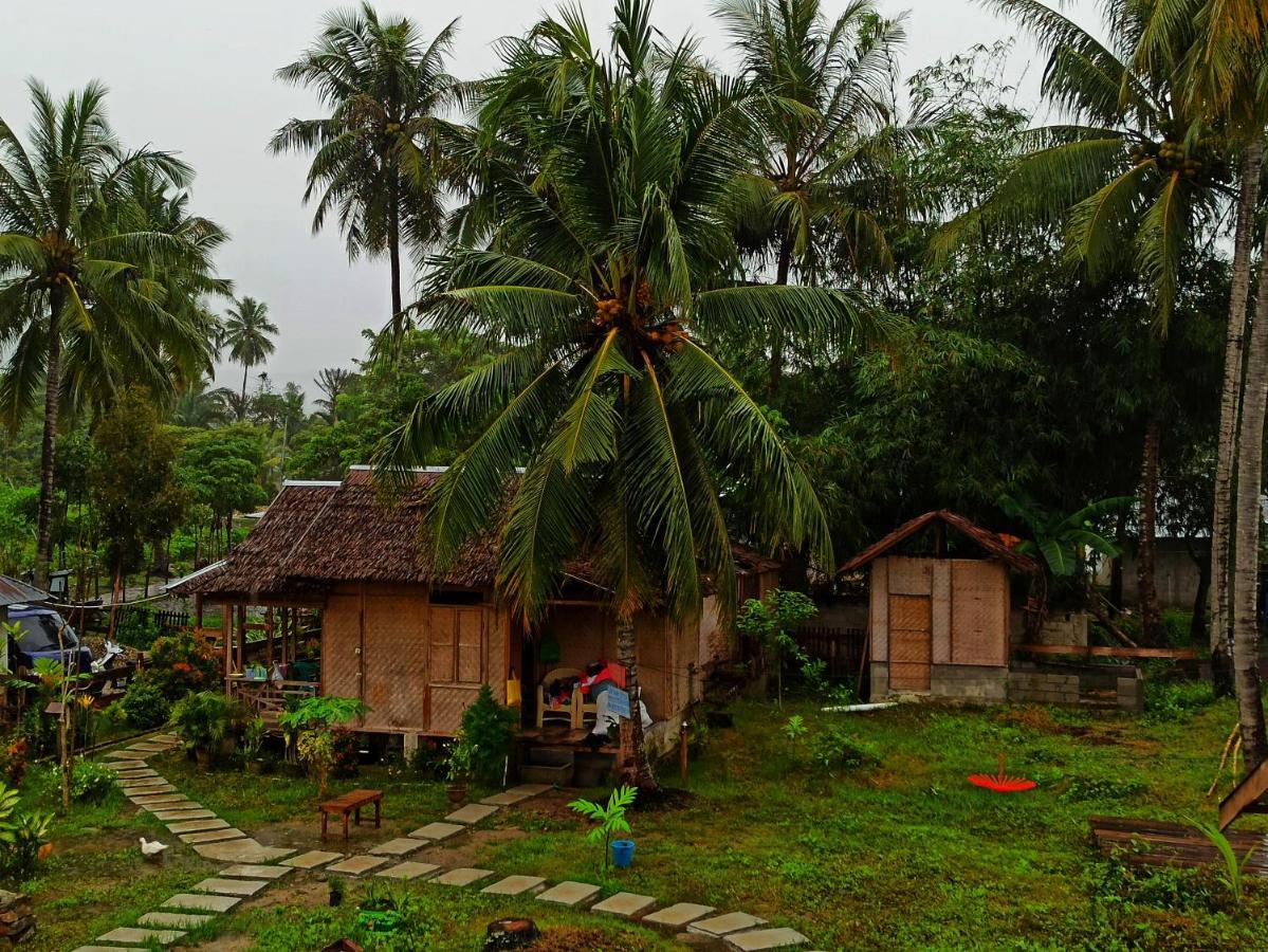 Sunset Homestay By Harry & Mimin Telaga Bagian luar foto