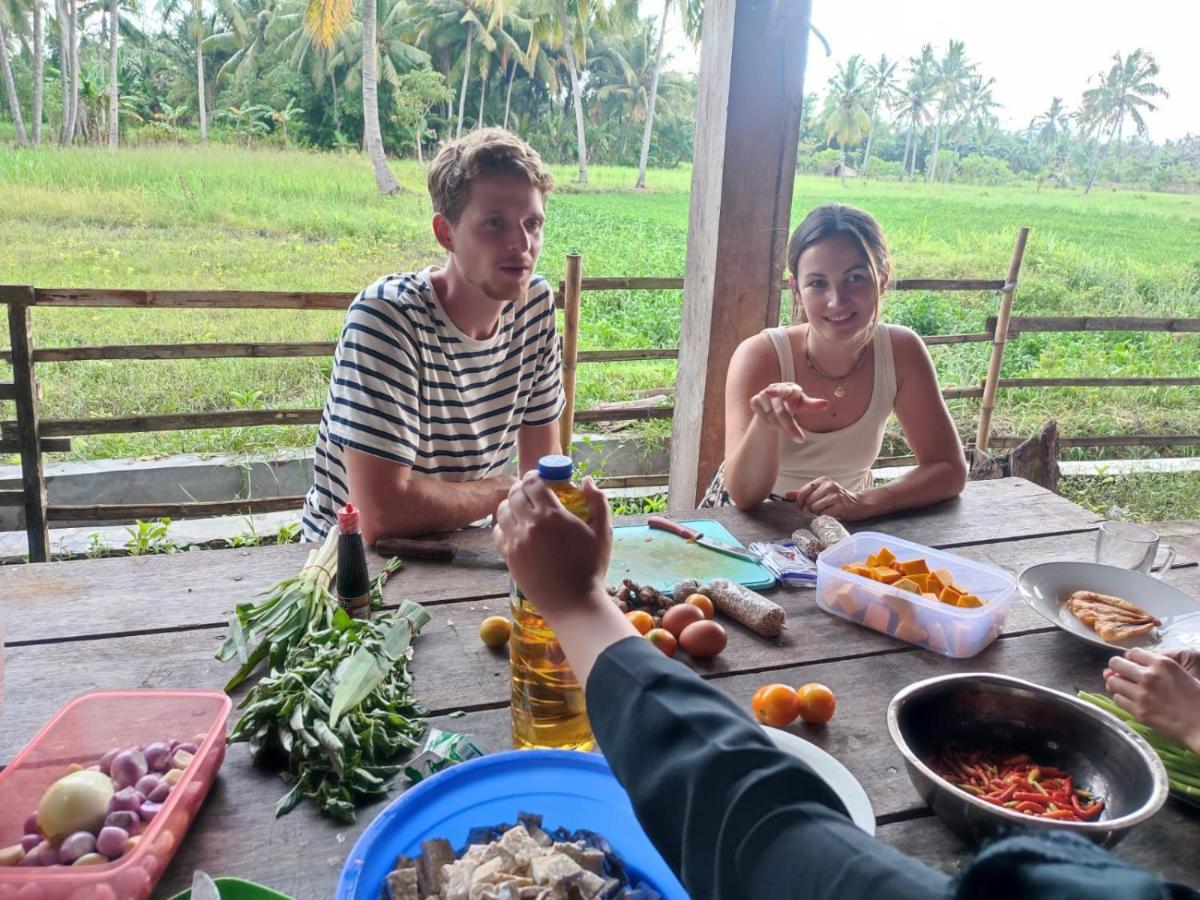 Sunset Homestay By Harry & Mimin Telaga Bagian luar foto